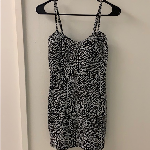 Mini dress - Picture 1 of 2